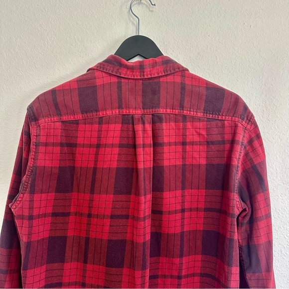 Eddie Bauer Red Plaid Flannel Shirt Relaxed Fit Size Medium - Picture 7 of 7